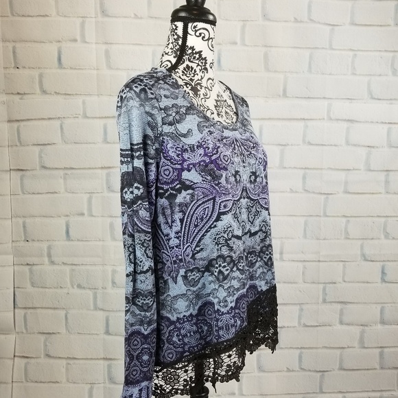 Unity world women's size s knit top lace trim top - Picture 4 of 8